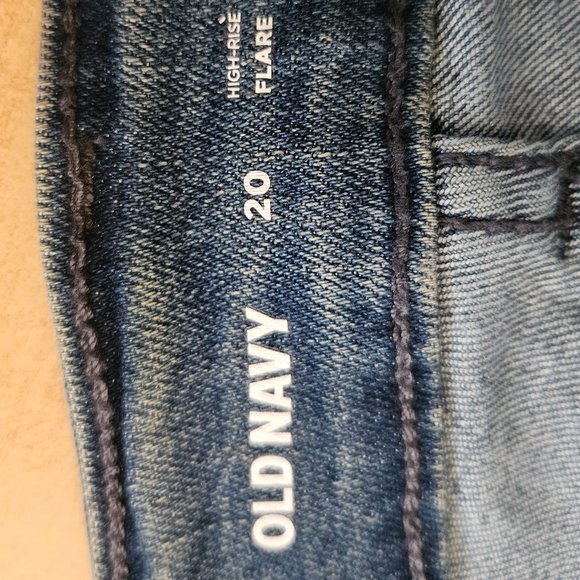 Old Navy Flare Jeans - Picture 4 of 4